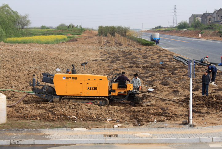 XZ320在安徽合肥供电m6施工