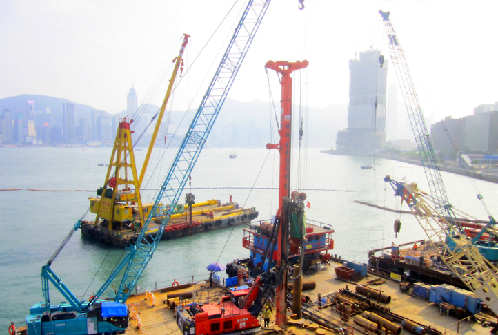 m6米乐App气动潜孔锤旋挖钻机征战香港维多利亚港