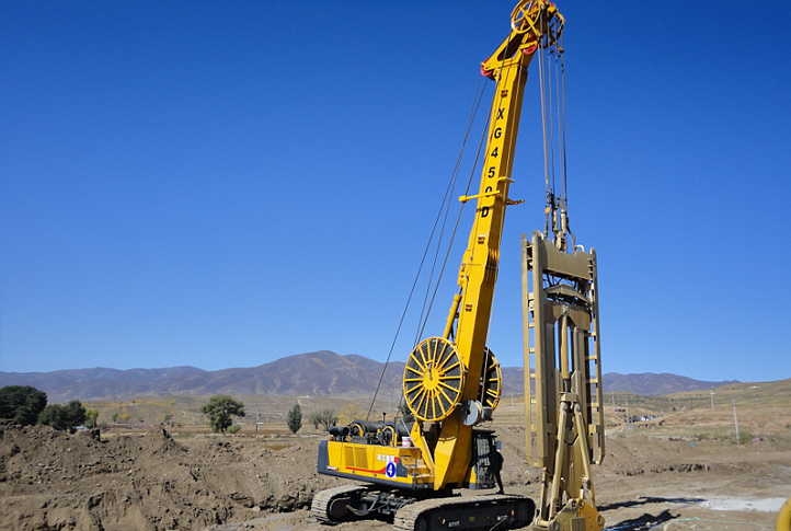 2011年9月基础公司高新技术产品XG450D连续墙在内蒙古工业园区1号水源地防渗m6施工